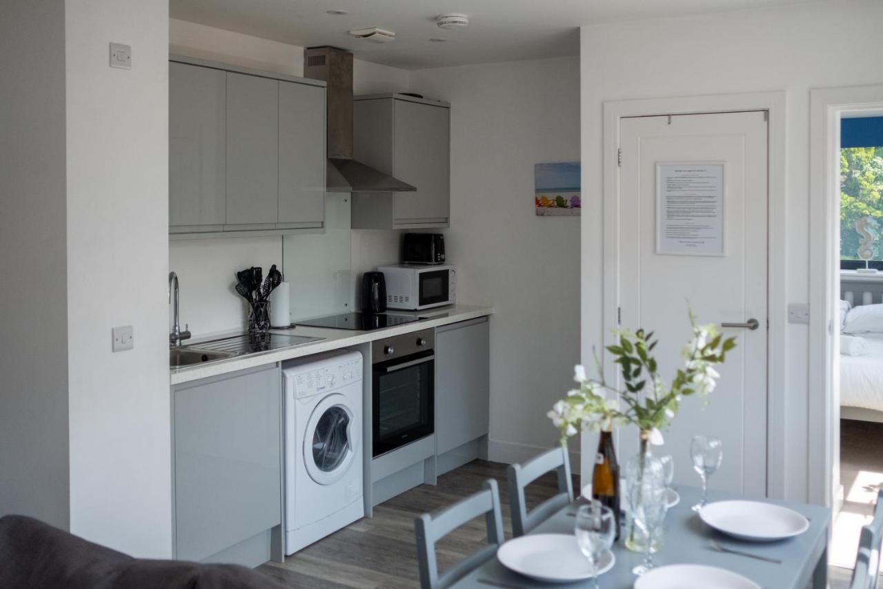 Modern One Bedroom Apartment In Town Centre & 4 Min To The Beach Bournemouth Zewnętrze zdjęcie