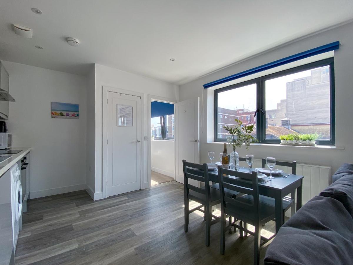 Modern One Bedroom Apartment In Town Centre & 4 Min To The Beach Bournemouth Zewnętrze zdjęcie