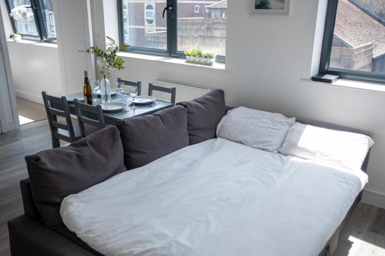Modern One Bedroom Apartment In Town Centre & 4 Min To The Beach Bournemouth Zewnętrze zdjęcie